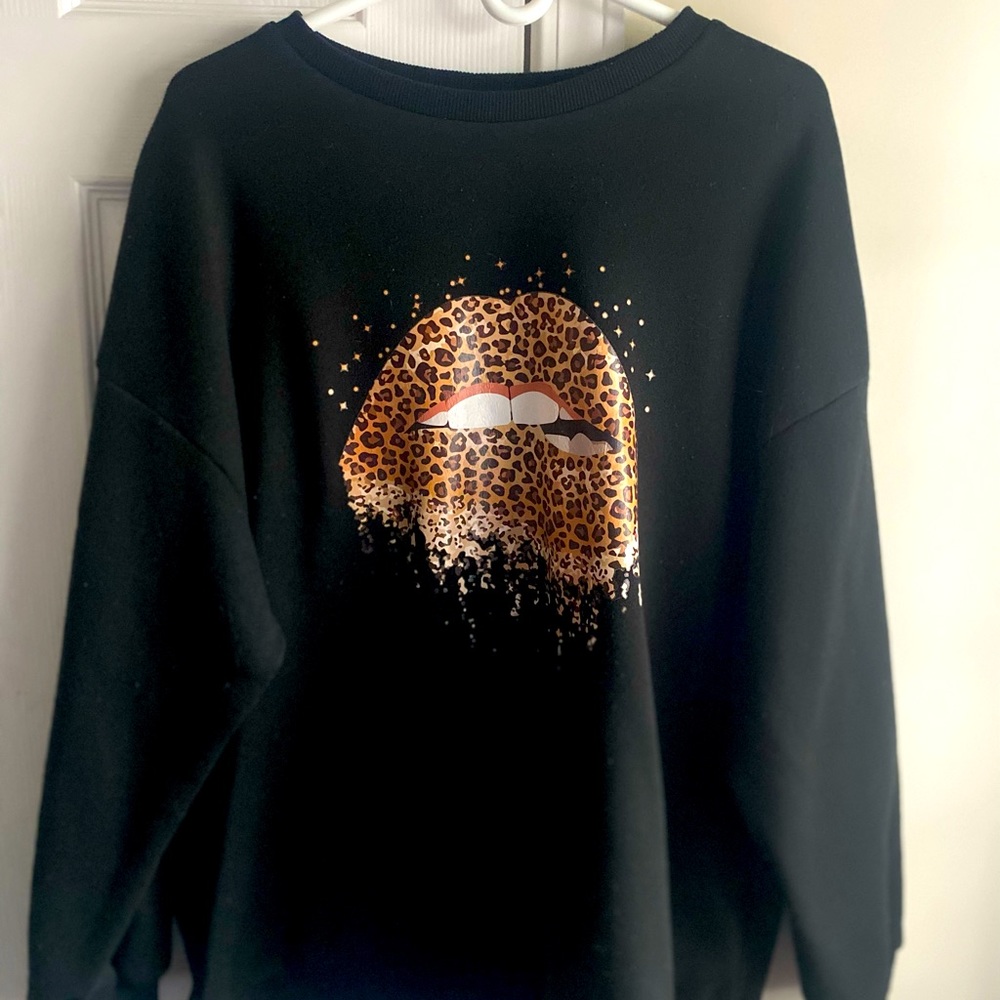Ladies sweatshirt
